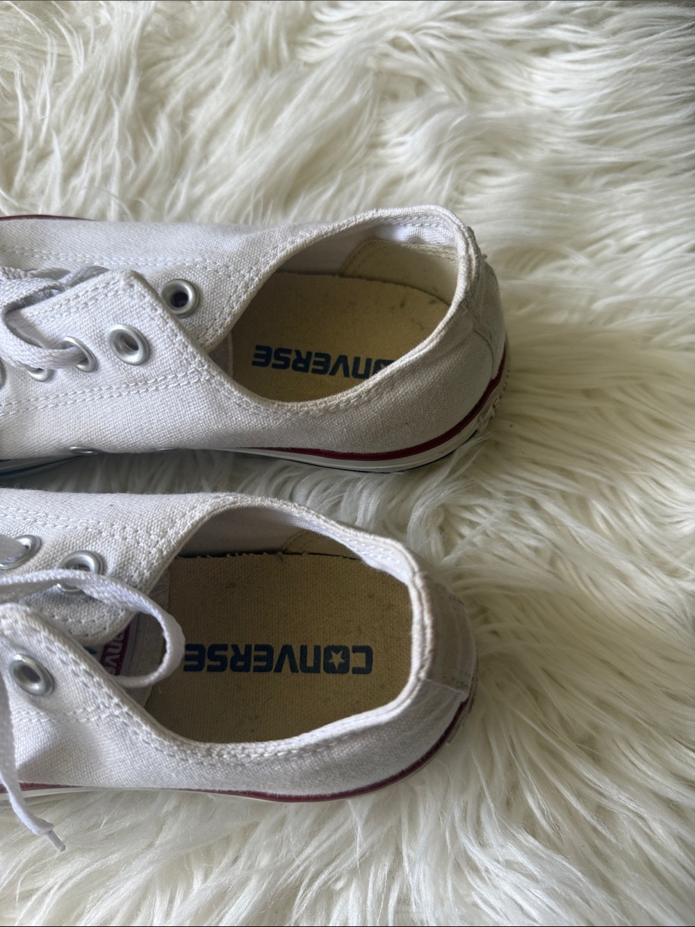 Converse White Canvas Low Top Sneakers Red Stripe 7.5 Classic Chuck Taylor Shoes - Picture 4 of 7